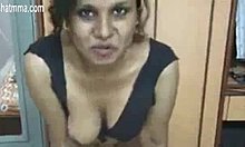 Индийская свекровь и ее секс-учитель становятся дикими в этом видео